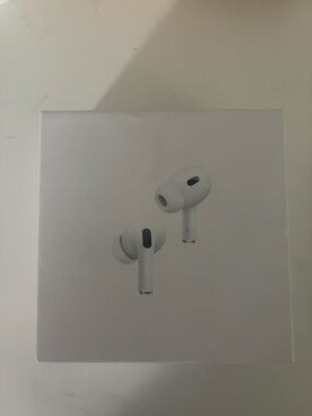 Apple AirPods Pro (2nd Generation) - White Charging Case